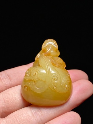 葫芦|清中期 和田玉籽料 黄玉 螭龙钮 葫芦形印 玉印