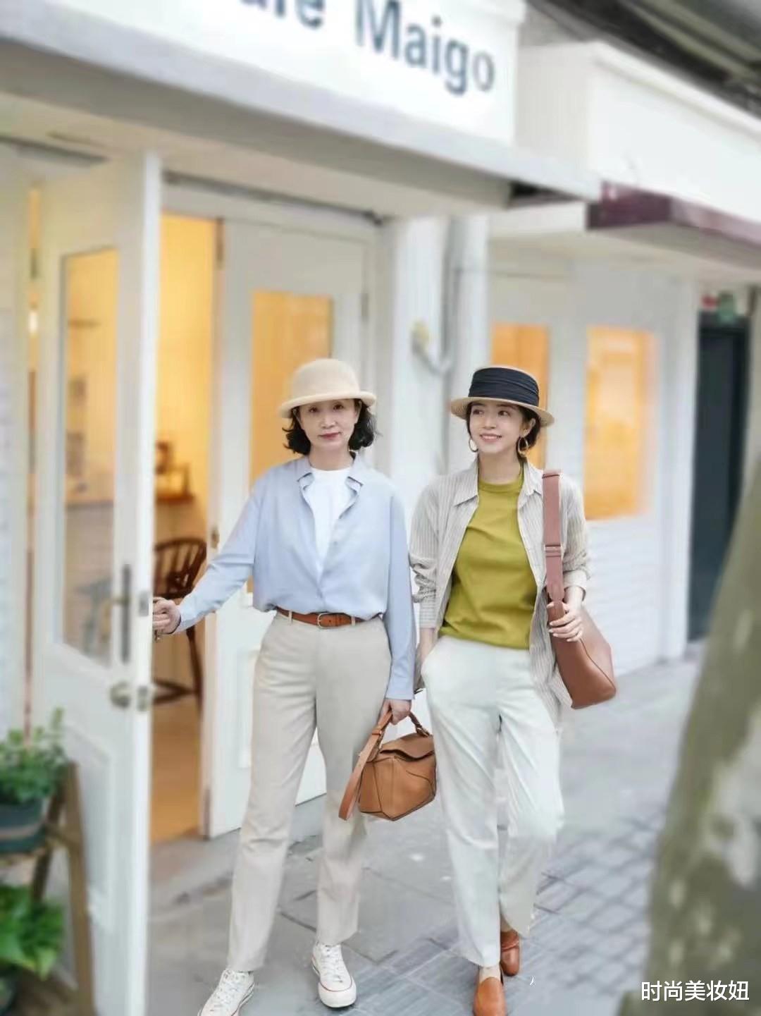 时尚美妆妞|女人就是要“优雅”老去，学三木妈妈的打扮，高贵优雅又洋气