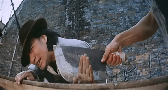 徐克|41年前，徐克找来徐少强米雪，拍了部“尺度”让人震惊的电影！