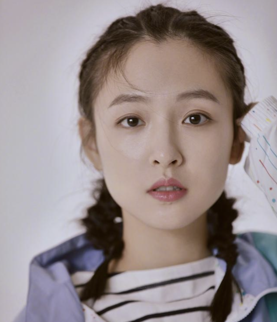 吴倩|“武大校花”吴倩隐婚生子，却被否定家庭地位，她为女儿牺牲自我