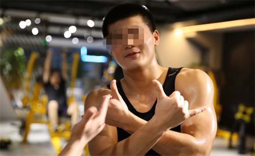 女子盗窃却被男主人侵犯,他们各自涉嫌什么罪?