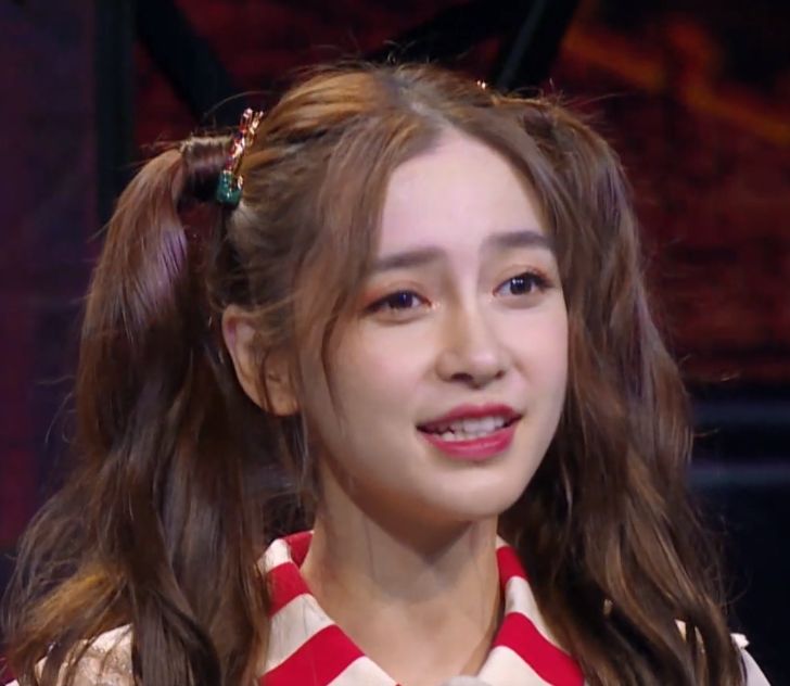 霍启刚|baby早期照片曝光，五官不是特别精致，但有混血的真实美感