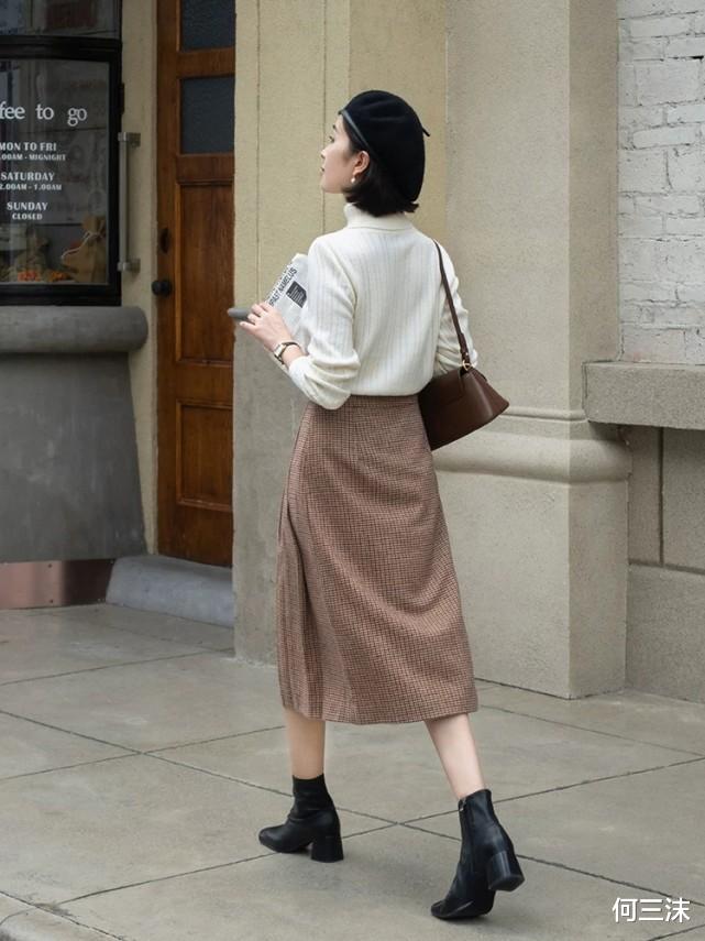 何三沫 冬天别乱买裙子,可以优先选择A字半身裙,显瘦又温柔
