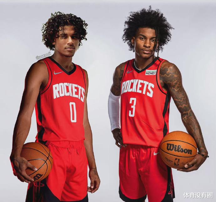 火箭队 4分！0分！3分！火箭刺头趁早给交易了吧，留下他没一点用