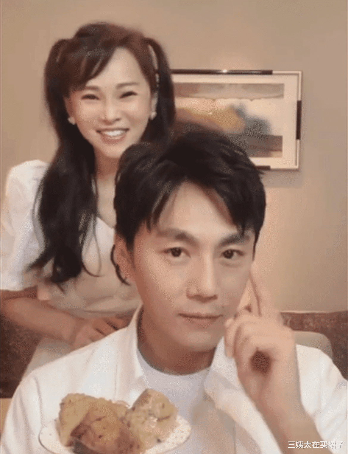 秦昊|全校成绩最好却没钱去戛纳，同学章子怡借鞋子！因为钱气哭伊能静