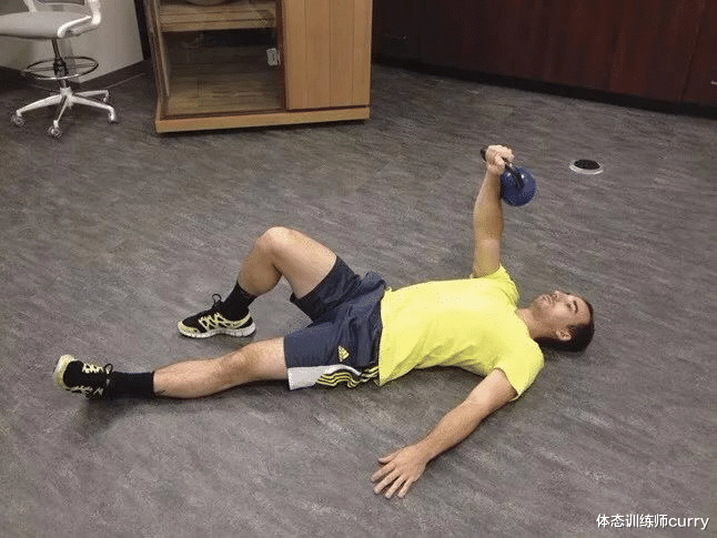 健身|一个训练核心最好的动作，也是最全面的动作，多数人却并不熟悉