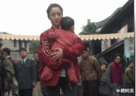 陈思诚|佟丽娅陈思诚久违合体，从全网群嘲到甜蜜恩爱，佟丽娅成功逆袭