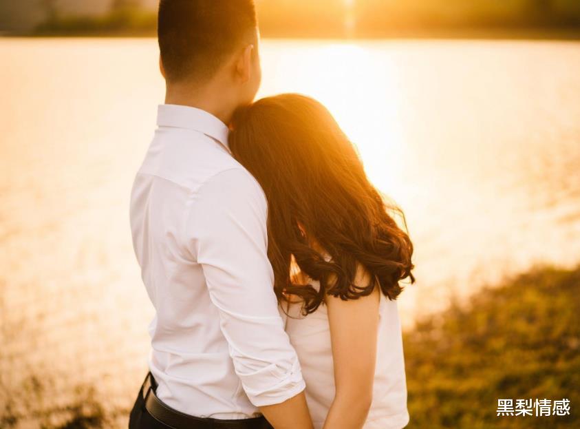 黑梨情感|女人做到这三点，才能掌控婚姻的主动权，建议收藏