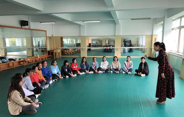 数学|这几个专业男女比例严重倾斜,班里27男3女,不小心容易单身四年