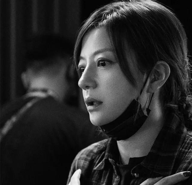 清浅微笑的我|娱乐圈发生了4件大事，个个都是大瓜