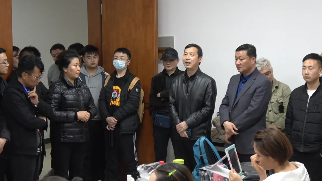 哲观世界 凝聚脱贫攻坚精神动力，讲好脱贫攻坚故事，唱响时代主旋律