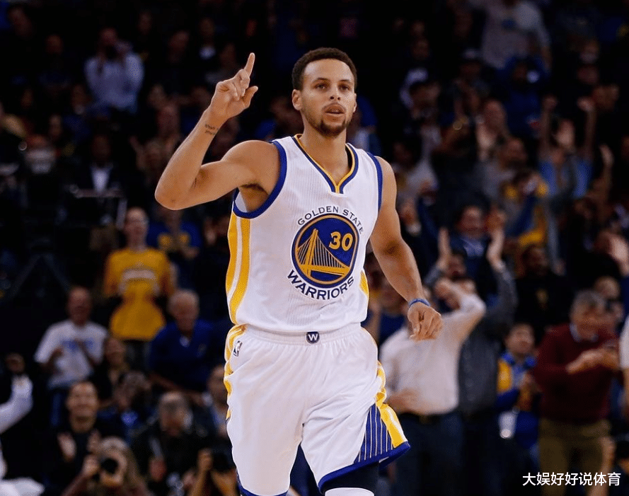 火箭隊|全票MVP的庫里有多可怕？一場比賽10個三分，魔術隊都崩潰了