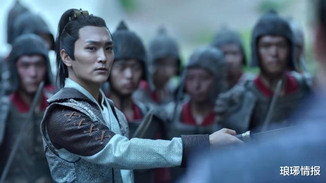 范闲|庆余年：范闲被言冰云偷袭，剑刺倒地，他究竟是如何死而复生的？