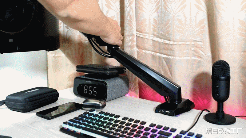 居家办公新玩法，升降自如随意摆头-JOY WORKER桌面套装组合