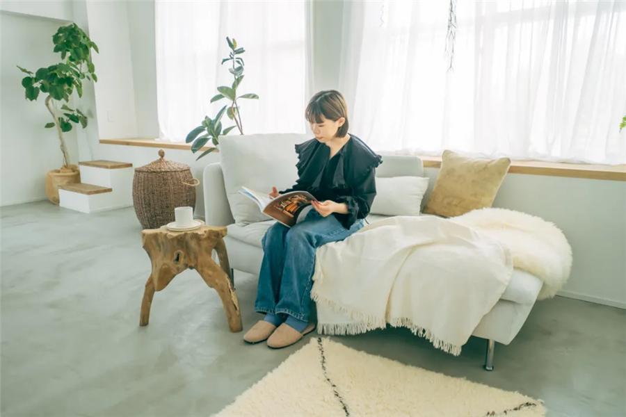 95后|95后日本姑娘79㎡小家，去客厅化设计空无一物，过出悠闲自在感