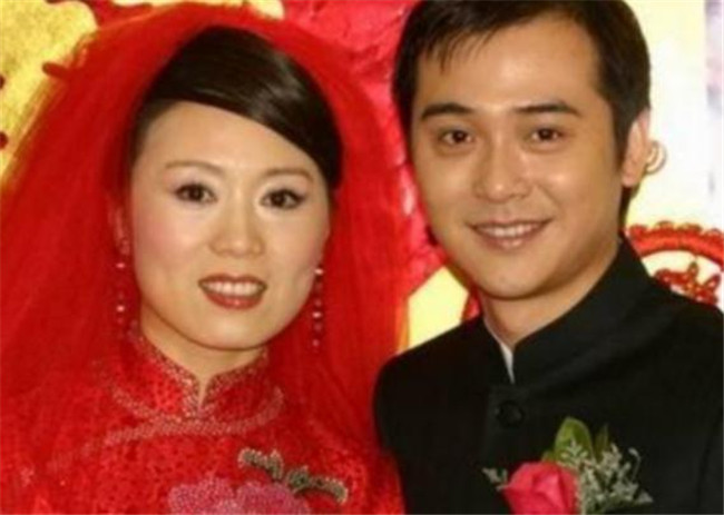 结婚|他27岁娶大15岁著名艺术家，结婚16年无儿无女，却依旧恩爱如初