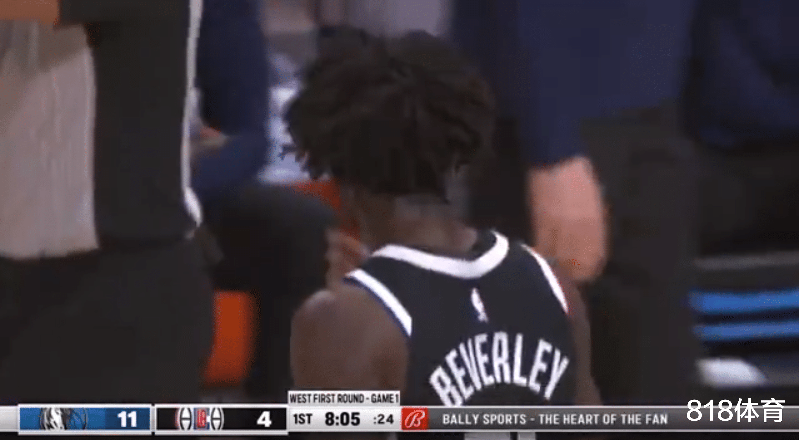 贝弗利|侮辱性极强! 东契奇单吃贝弗利2+1怒吼: 你太矮小了!