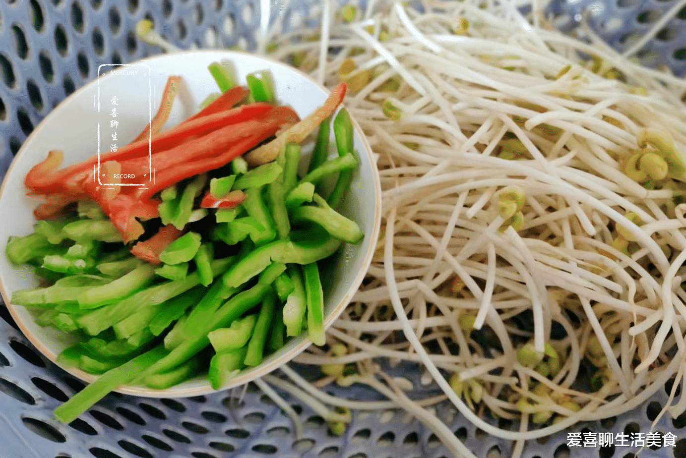 黄豆芽|越吃身材越好的一道菜，3块炒一盘，降脂美颜还润发，女性要常吃