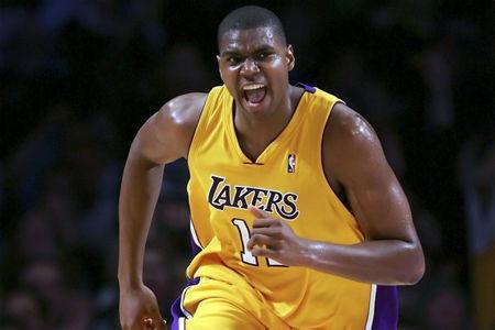 76人队|NBA历史上十大球员，本是球队的未来，结果打着打着成了角色球员