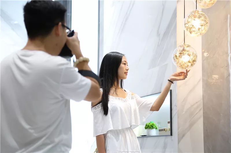 大学生|大学生“桃花运”最旺的十大职业，公务员难进前5，榜首受人偏爱