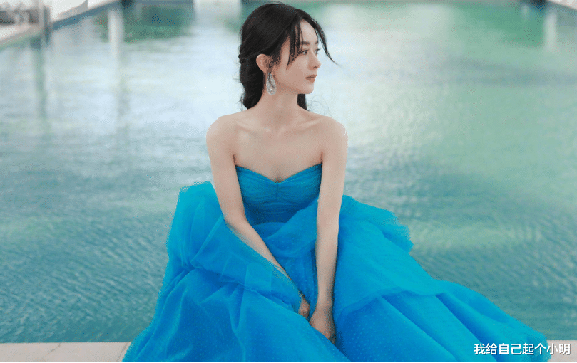 赵丽颖|娱乐圈女明星那么多，你却只喜欢赵丽颖，只是因为她的演技吗？