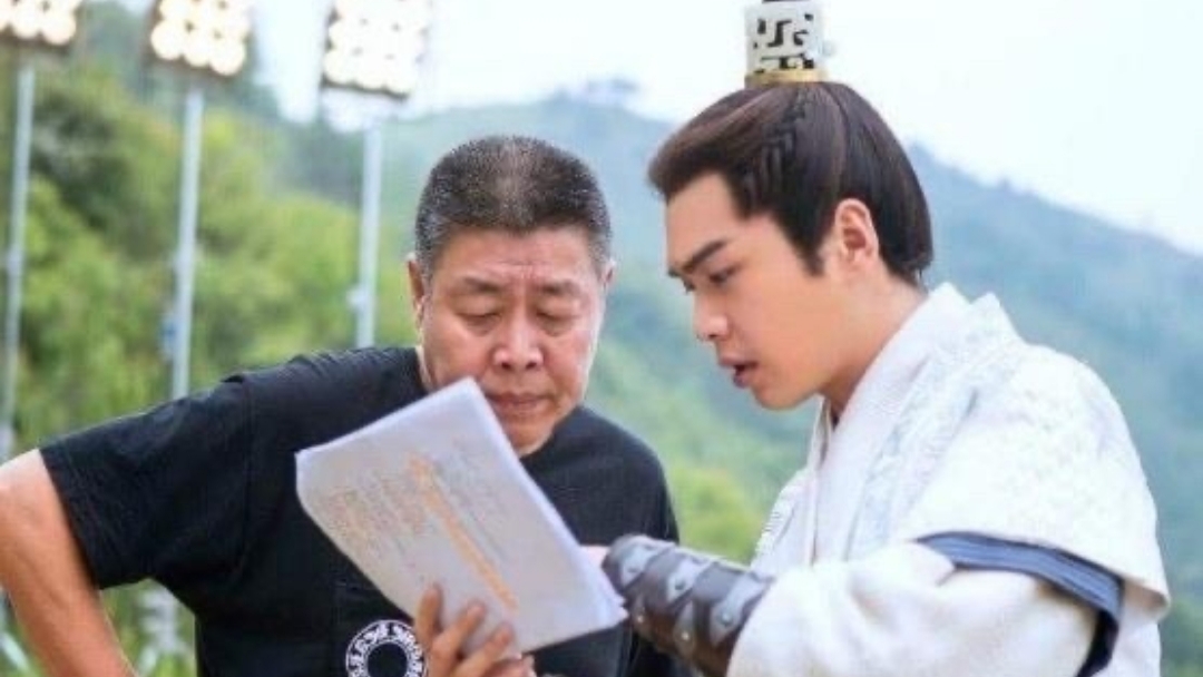 张若昀|张若昀正式起诉父亲张健，代签1.4亿合约，一分钱他都没有收