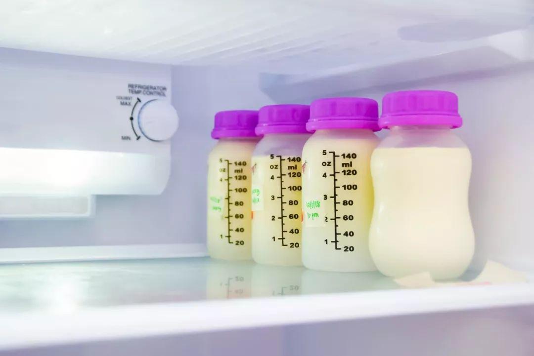 母乳 母乳交易乱象，价格贵还存在卫生隐患，母乳真的比奶粉有营养吗？