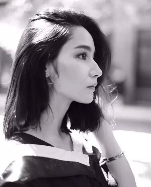 余生请多指教|7大新疆女星，个个美若天仙，但最美的一位，并不是热巴！