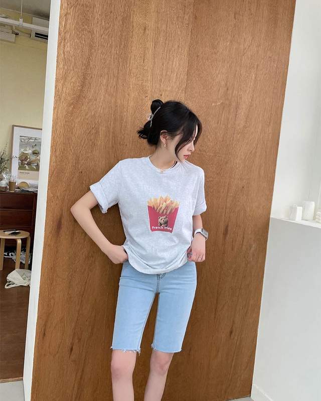 Fashion课代表|把你对T恤的嫌弃收起来，穿不出想要的效果，只是因为你不会穿