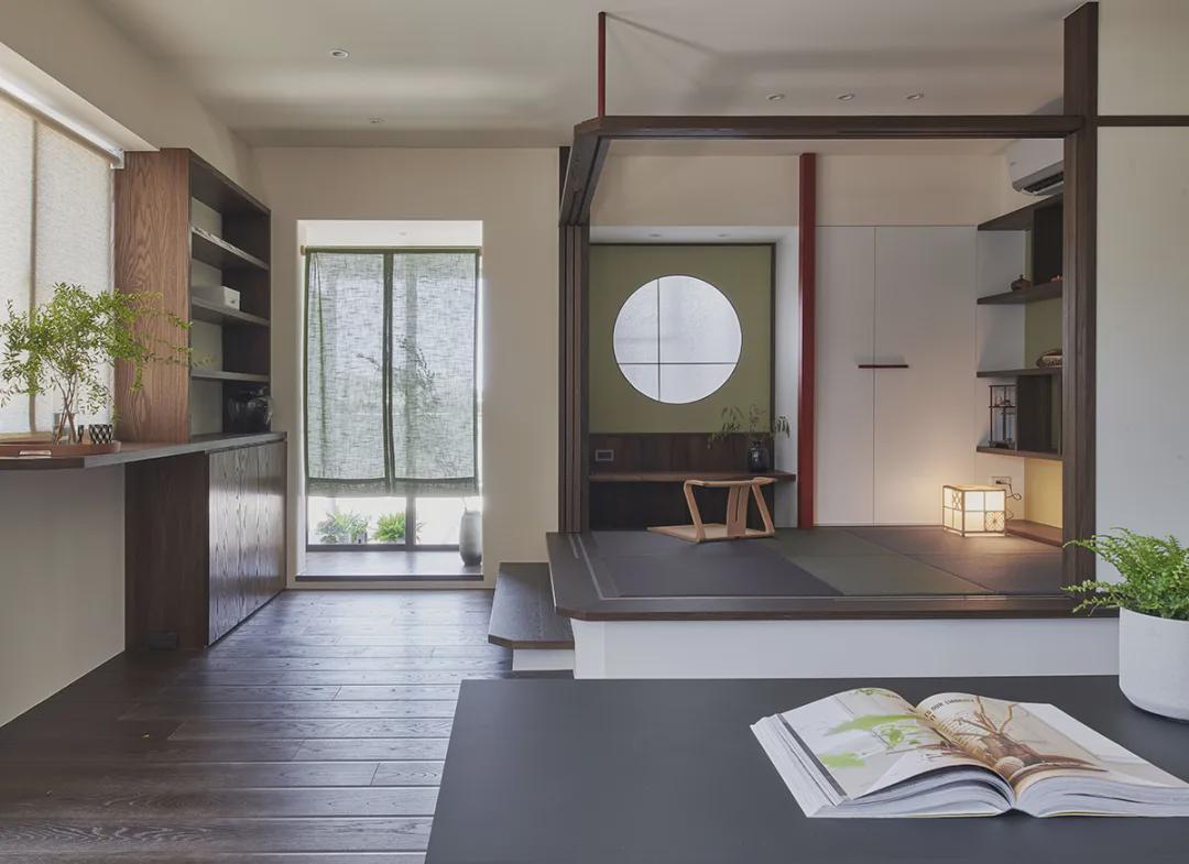 只因在日本留过学，47岁的他回农村重建二层老宅，场面极度舒适