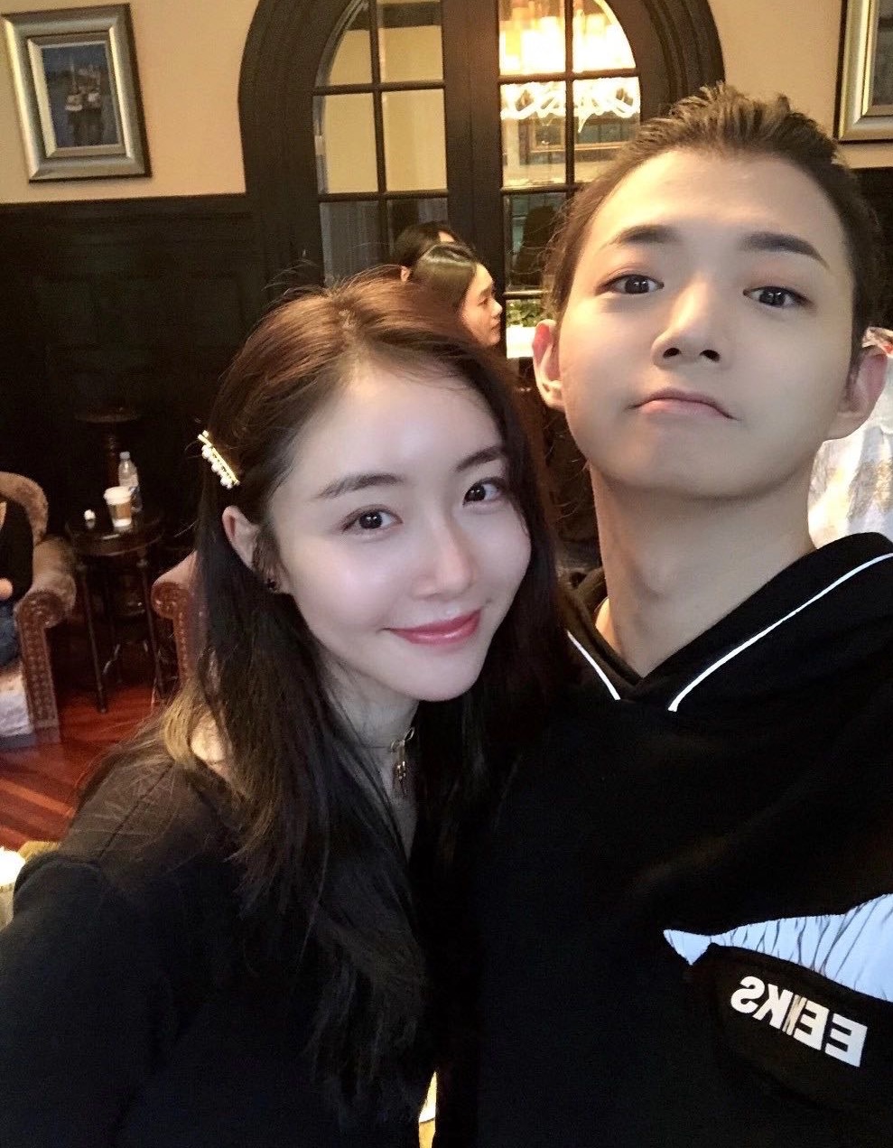 霍尊|霍尊发文宣布正式退圈,3000字小作文字字充满了委屈