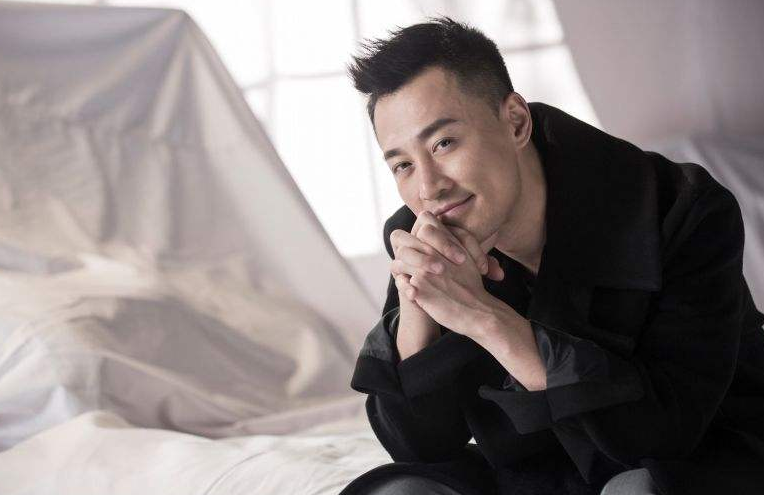 华晨宇|《新倚天屠龙记》造型出炉，林峯被吐槽年纪大，文咏珊却被赞很仙