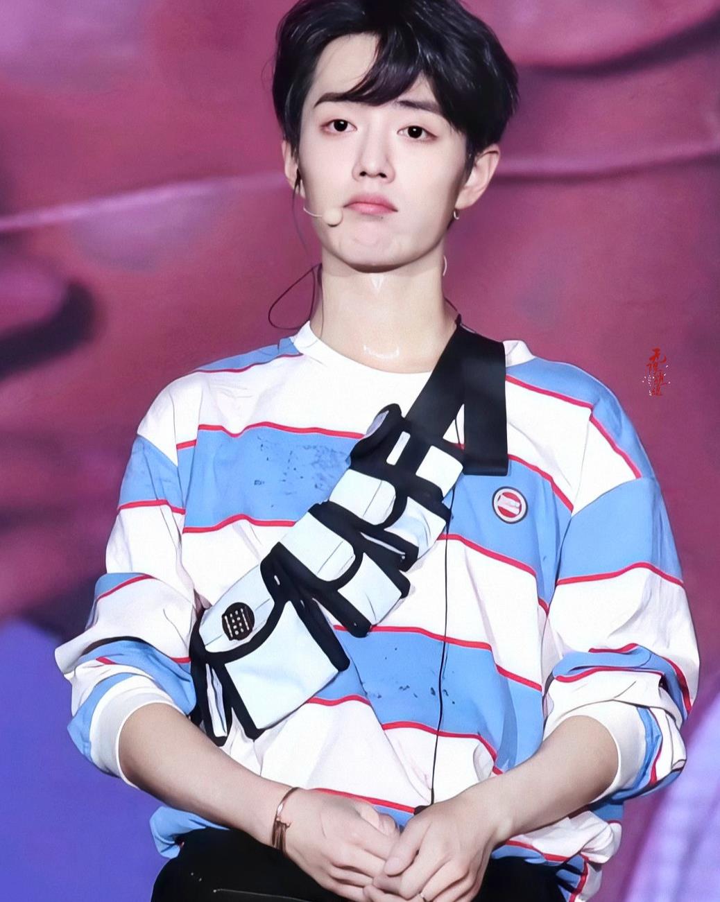 顿芳苓|《中华力量》前肖战和成龙就有过合作,也算是一种预热,值得期待