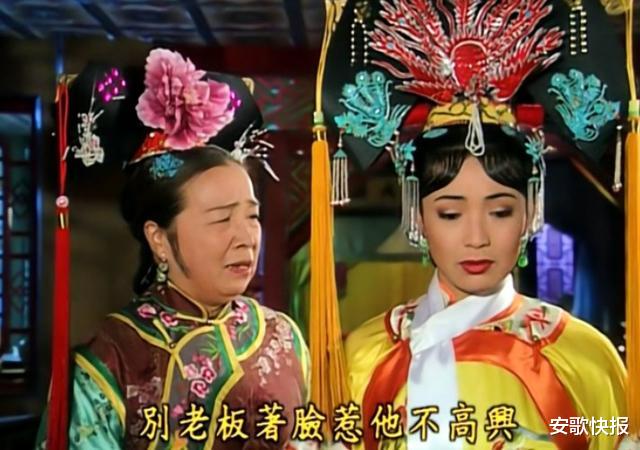 容嬷嬷|“容嬷嬷”是校花？本以为是开玩笑，看到照片：这颜值认真的？