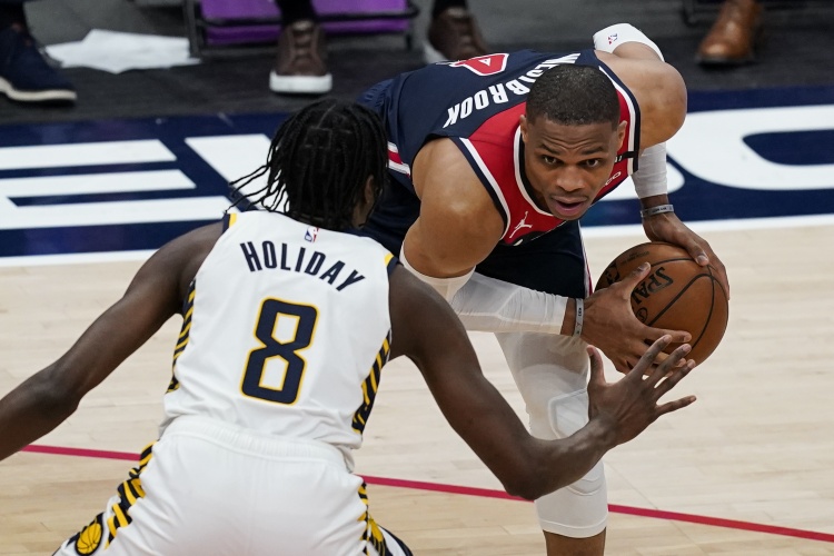 威斯布鲁克|14分21板24助！威少一战连刷10大纪录，带队9人上双，东部变天