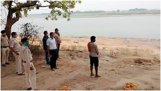 印度恒河沿岸打撈出2000具屍體，很多是新冠死者，引起居民恐慌-圖5