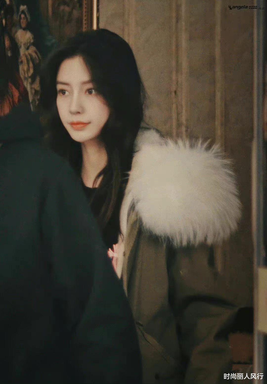 穿衣搭配|Baby要霸屏2022！新剧开机被骂惨，穿棉服现身颜值够美演技拉后腿