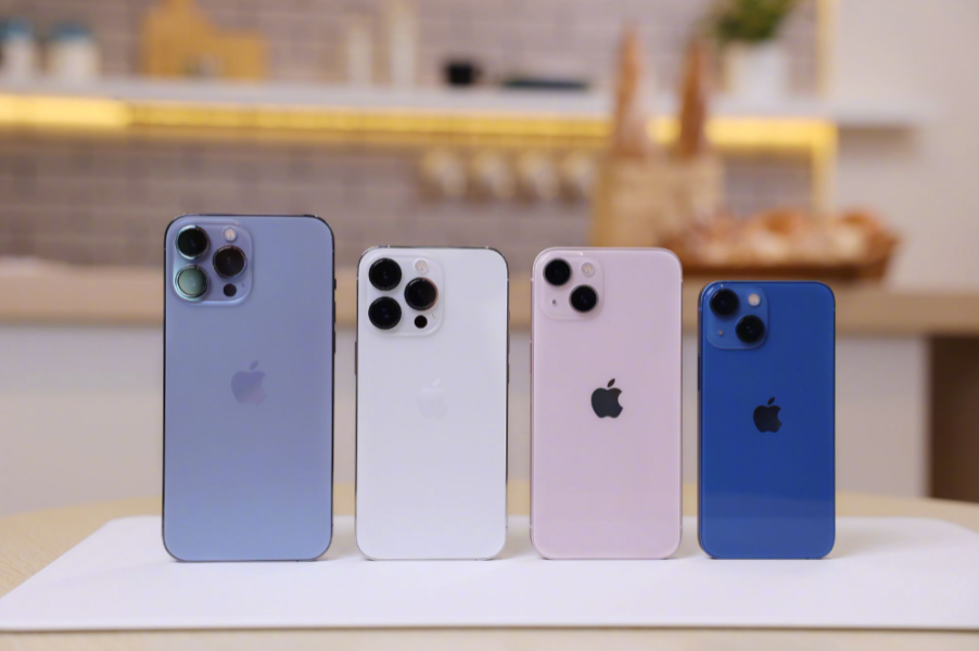 iPhone|A15+三摄,历届最强iPhone价格松动,发售三个月降价800元