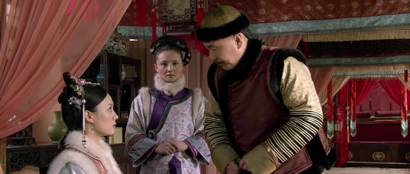 甄嬛|甄嬛是因为冲撞纯元被降位的，宜修为何说“皇上早就恼了莞嫔”？