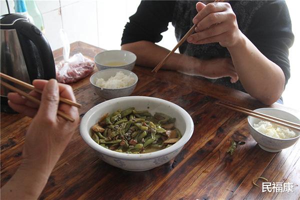 |一天中什么时间补充维生素最好？缺乏维生素的人，补充时注意5点