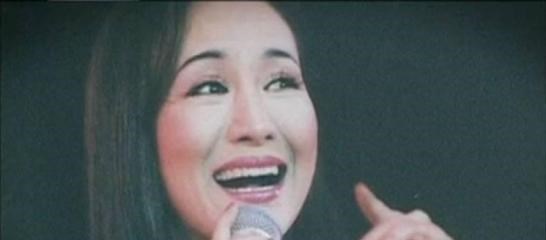 郑绪岚|她早已不是中国籍了？屡次登上春晚走红，当初嫁给洋老公遭嫌弃