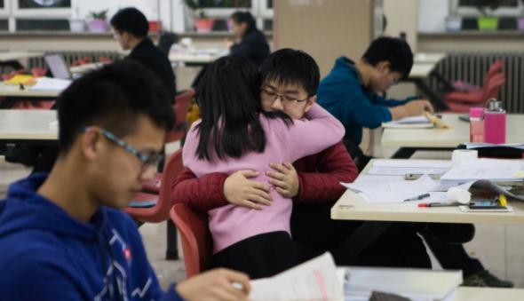大学生|“专科生”算是大学生吗？答案虽难听但很现实，大专生听了别生气