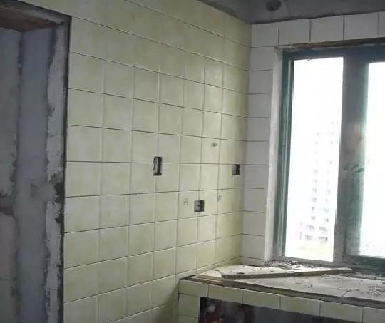 还买啥橱柜花6千块砖砌一个，比上万块的整体橱柜，结实还耐用！