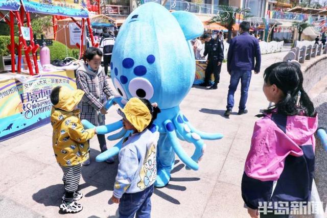 半岛新闻客户端 青岛这处海安市集好吃又好玩，本月休息日都开市