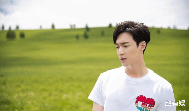 吴亦凡|“三缺艺”变三缺一，鹿晗黄子韬被叫做笔录，张艺兴幸免