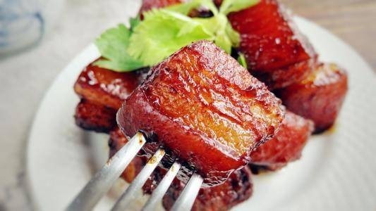 医生|1种零食，或正在“偷偷”堵塞你的血管，医生提醒：40岁后要远离