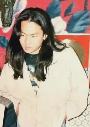 咏梅|咏梅：和陈道明交往7年，与栾树结婚29年，一直没生孩子