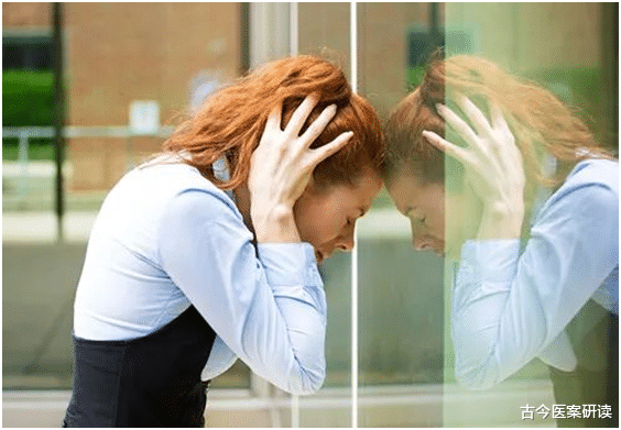 血栓|失眠的“克星”已宣布,每天喝一喝,配合按摩这2个穴位,失眠不再来