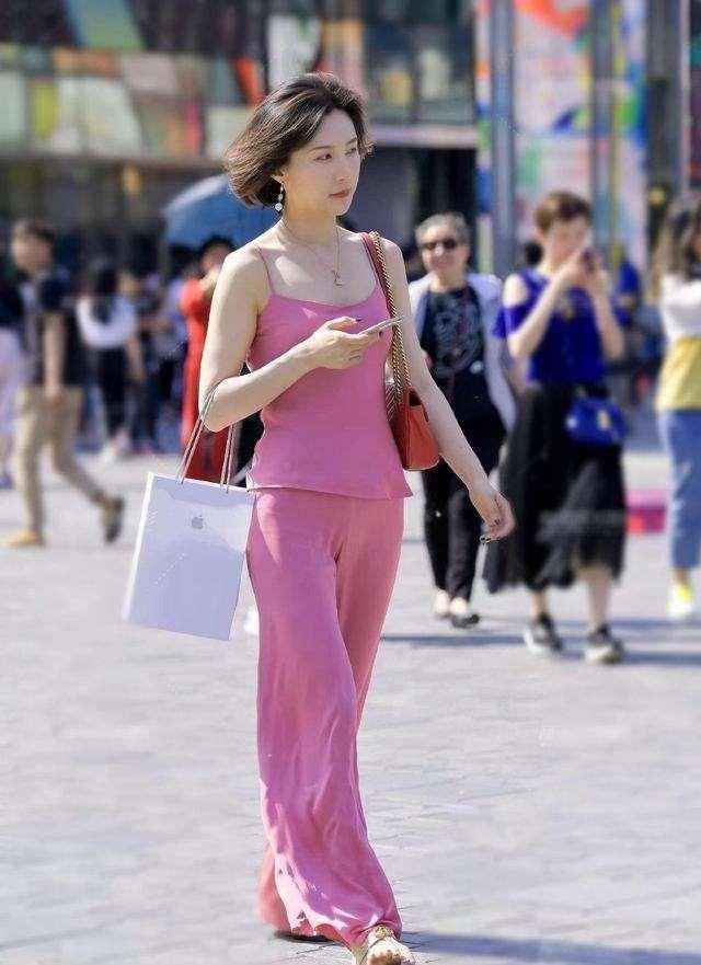 裤子|选一款个性的瑜伽裤，让个性完美表现出来，舒适又带着点小精致