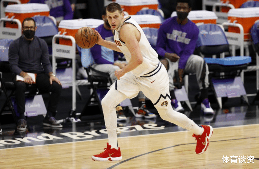 約基奇|苦戰41分鐘！約基奇累到變瘦，狂轟50+8+12創紀錄，末節21分卻空砍